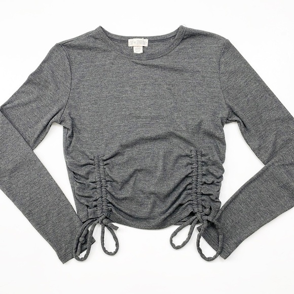 Sky & Sparrow gray cinch long sleeve crop top - Picture 1 of 4